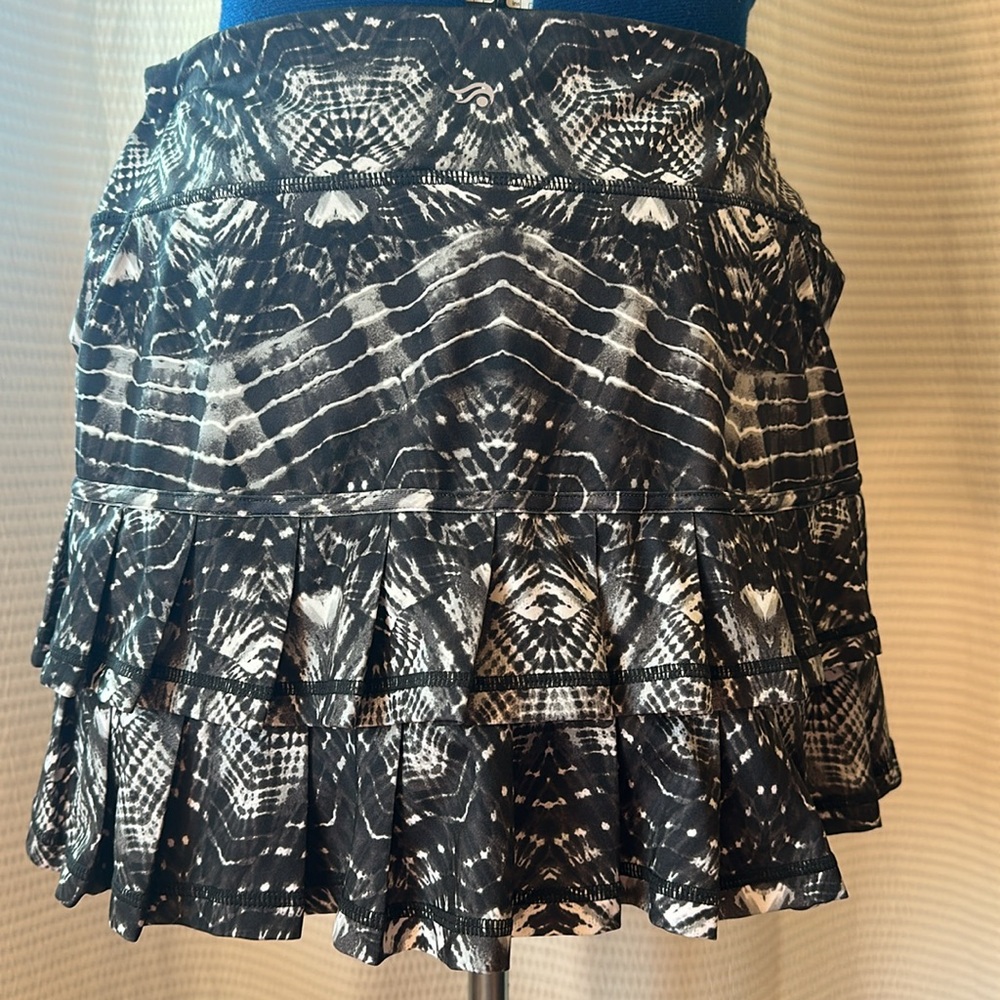 Pleated tiered tie-dye skort - Picture 2 of 5